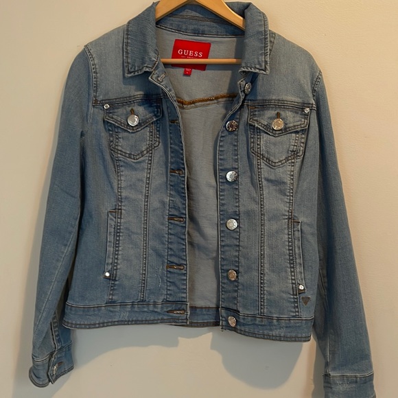 Guess jean jacket size large - Picture 1 of 4
